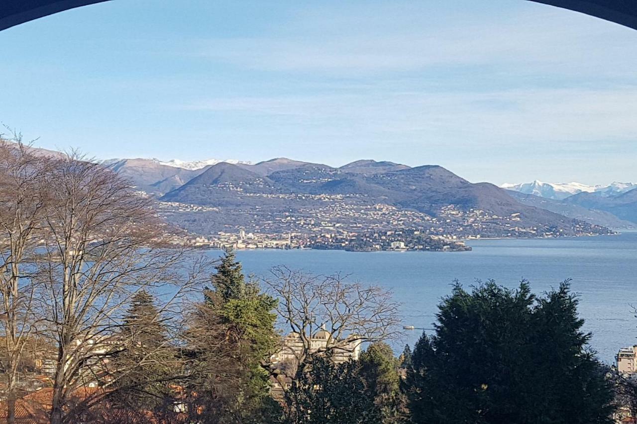 La Tana Del Lupo Stresa Apartment ภายนอก รูปภาพ